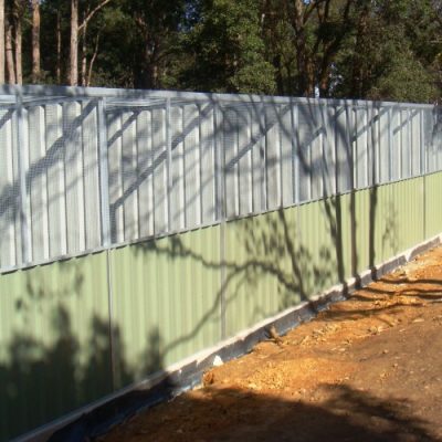 aviaries & dog kennels – shed quarters
